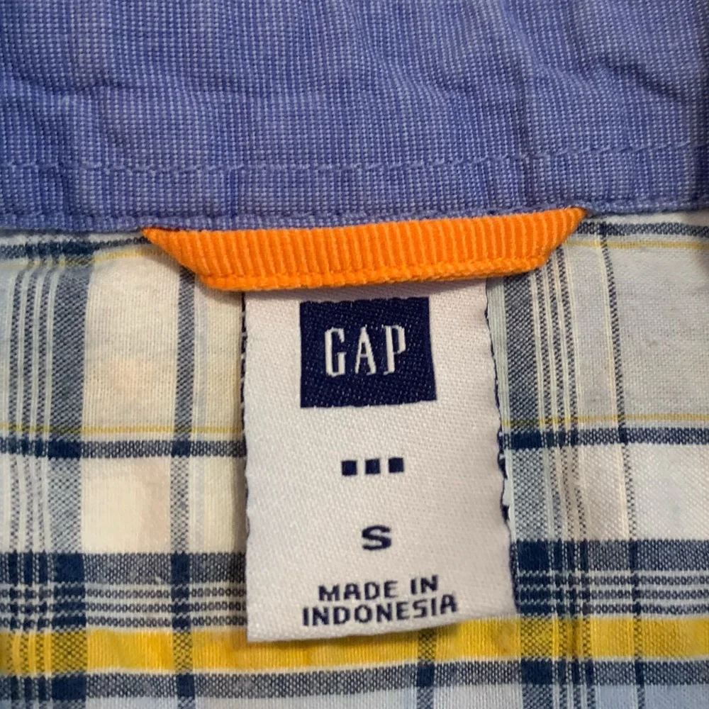 Boy’s Gap Button-Down Plaid Shirt Small